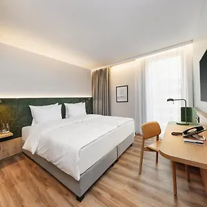 H+ Frankfurt Alemania
